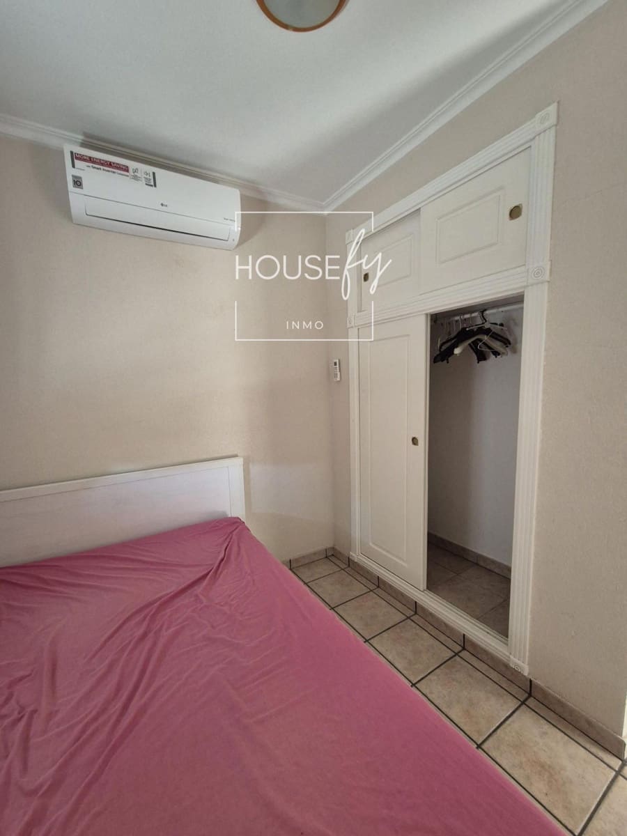 3 bedroom Villa for sale in Torrevieja - € 335,000 (Ref: 8596132)