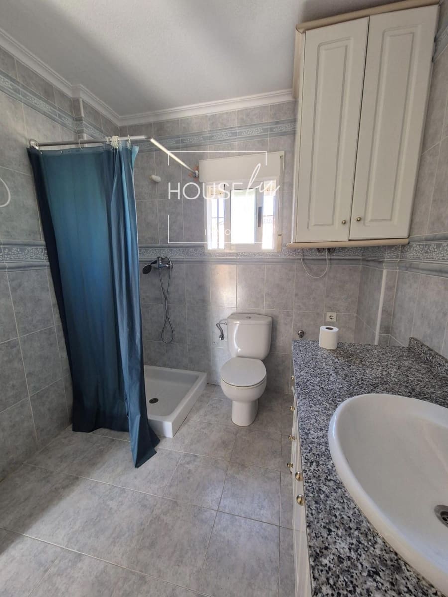 3 bedroom Villa for sale in Torrevieja - € 335,000 (Ref: 8596132)