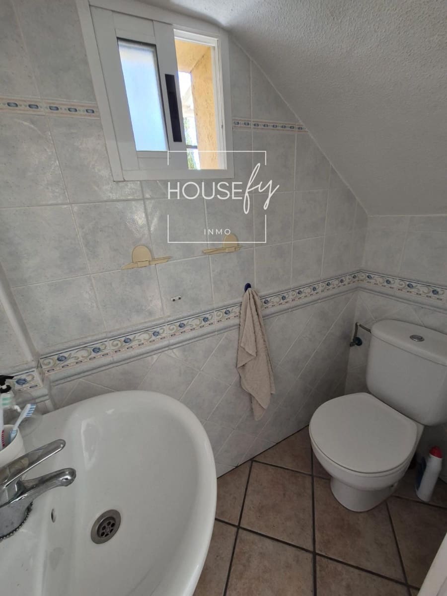 3 bedroom Villa for sale in Torrevieja - € 335,000 (Ref: 8596132)