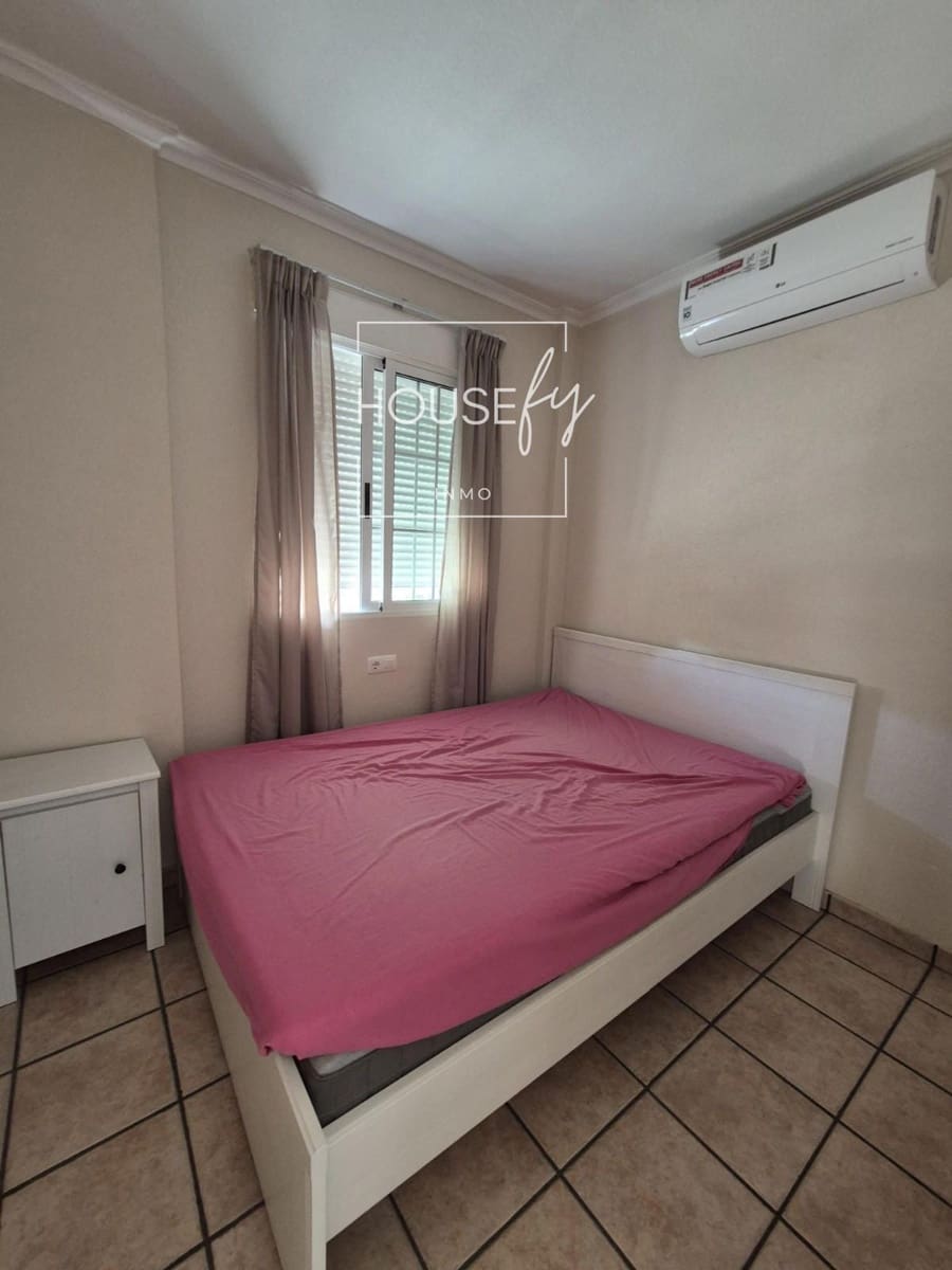 3 bedroom Villa for sale in Torrevieja - € 335,000 (Ref: 8596132)