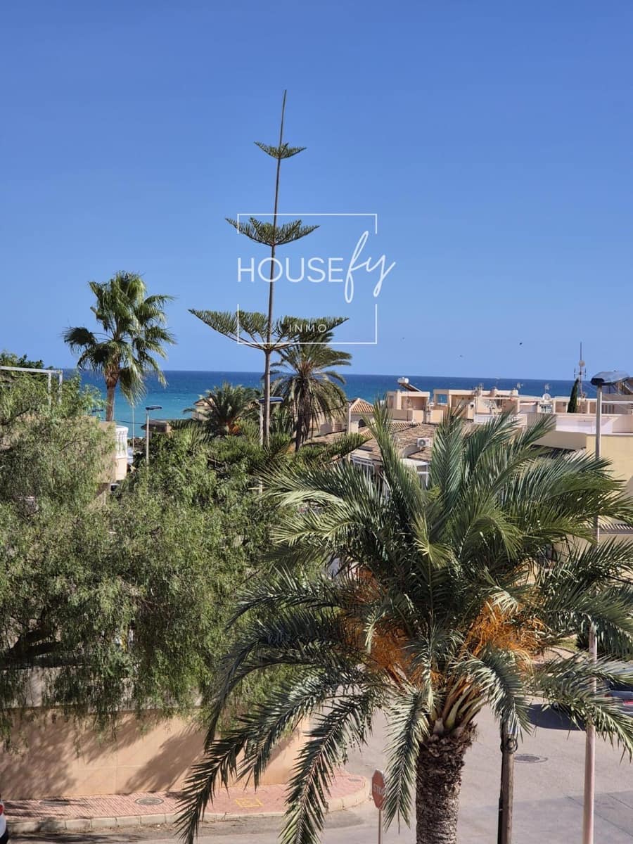 3 bedroom Villa for sale in Torrevieja - € 335,000 (Ref: 8596132)