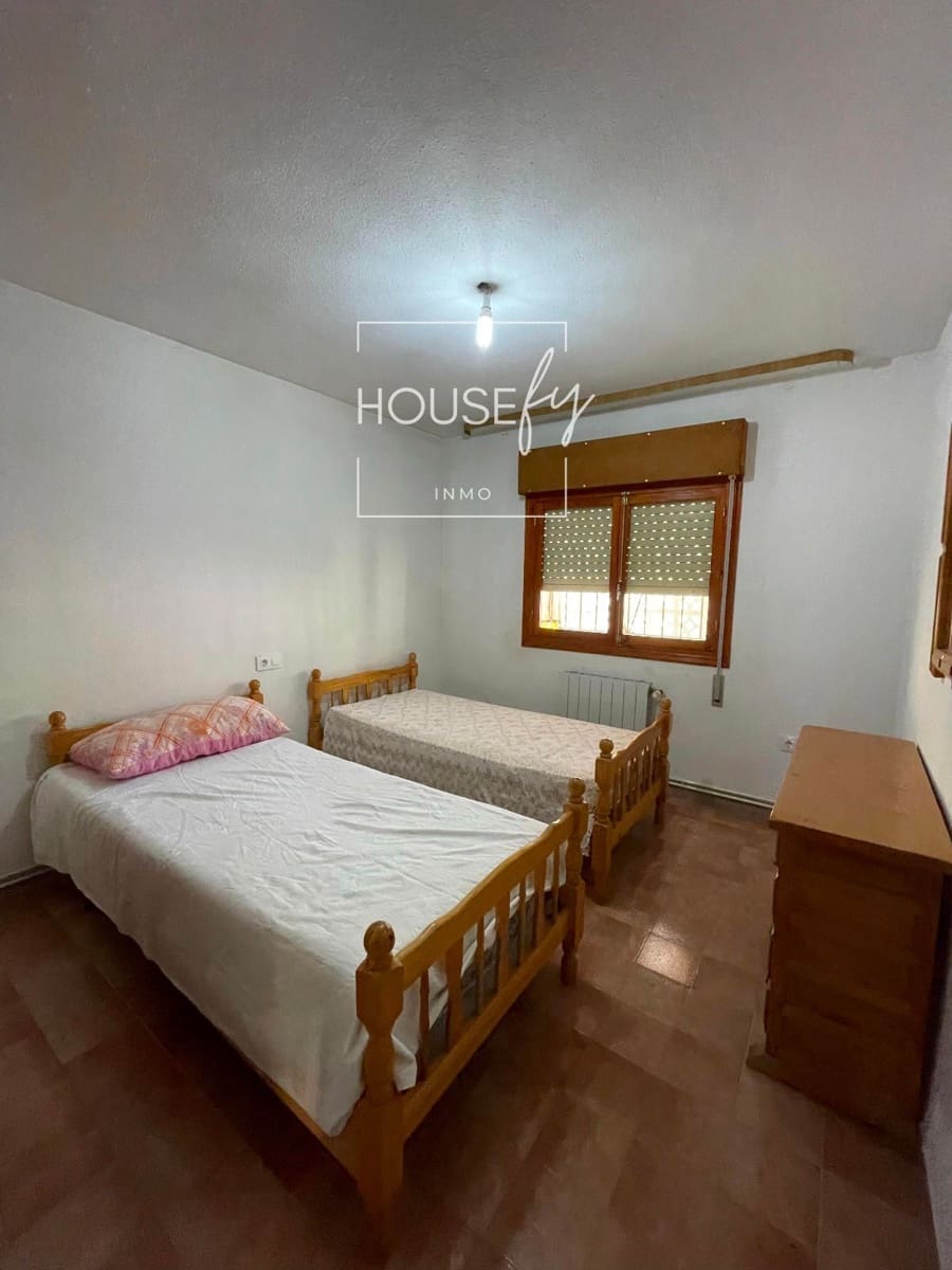 Chalet de 4 habitaciones en Orihuela Costa en venta con garaje - 529.000 € (Ref: 8602523)