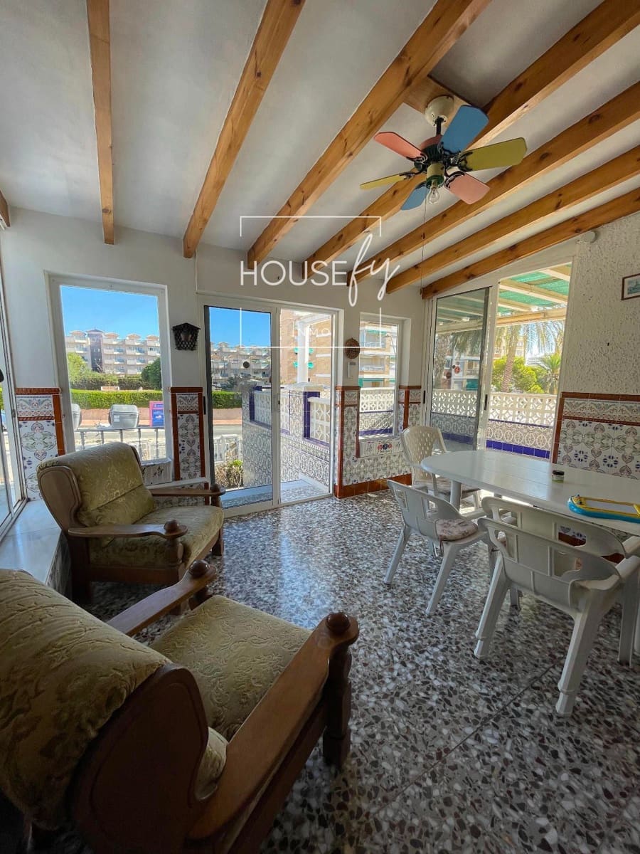 Chalet de 4 habitaciones en Orihuela Costa en venta con garaje - 529.000 € (Ref: 8602523)