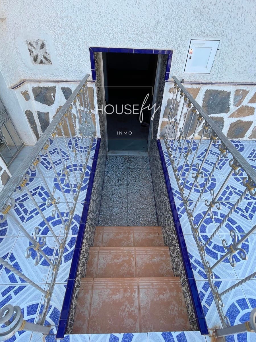 Chalet de 4 habitaciones en Orihuela Costa en venta con garaje - 529.000 € (Ref: 8602523)