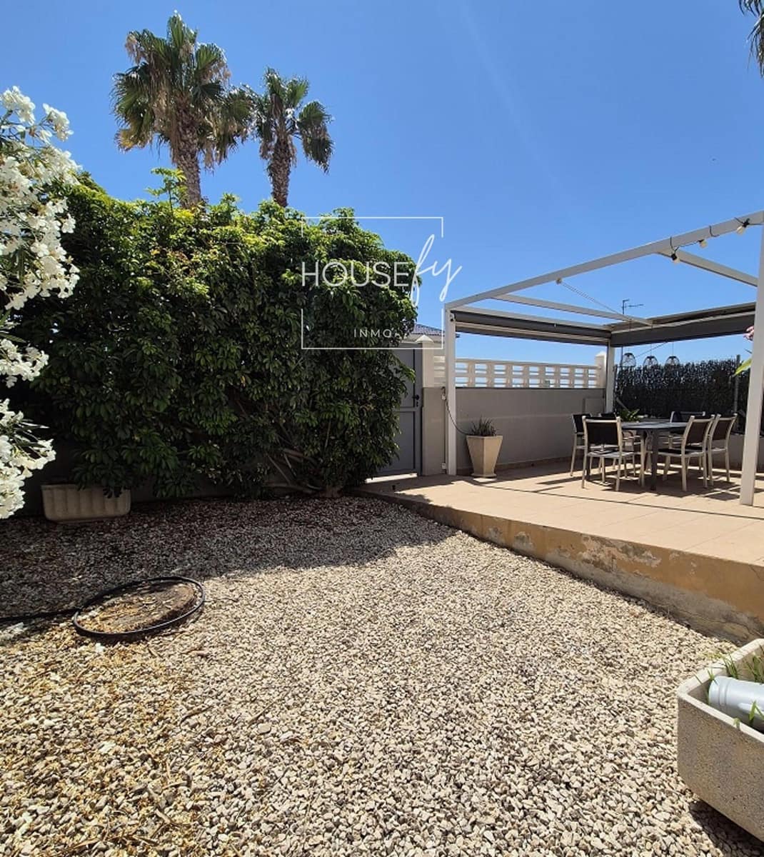 4 bedroom Villa for sale in San Fulgencio - € 265,000 (Ref: 9249210)