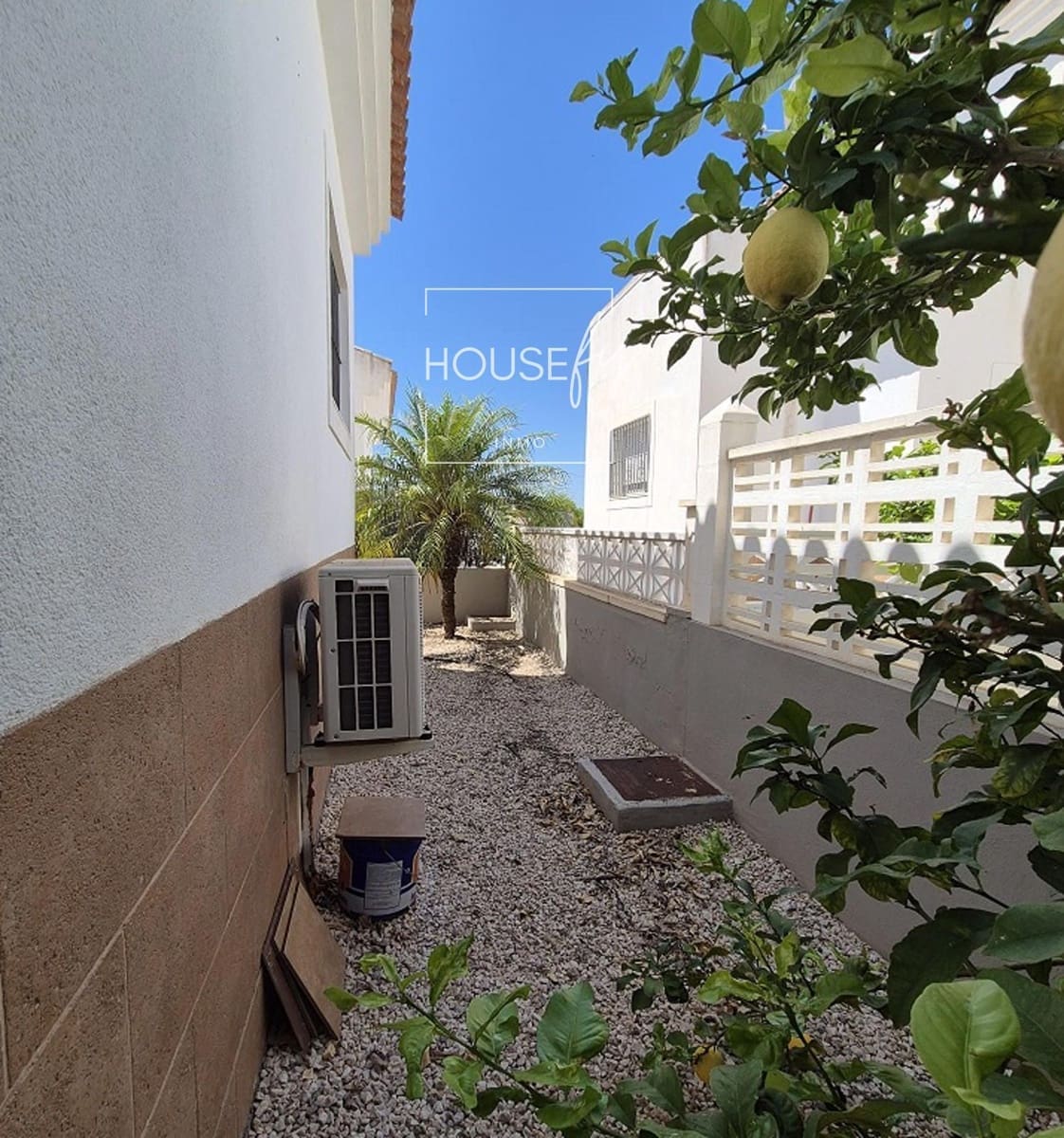 4 bedroom Villa for sale in San Fulgencio - € 265,000 (Ref: 9249210)