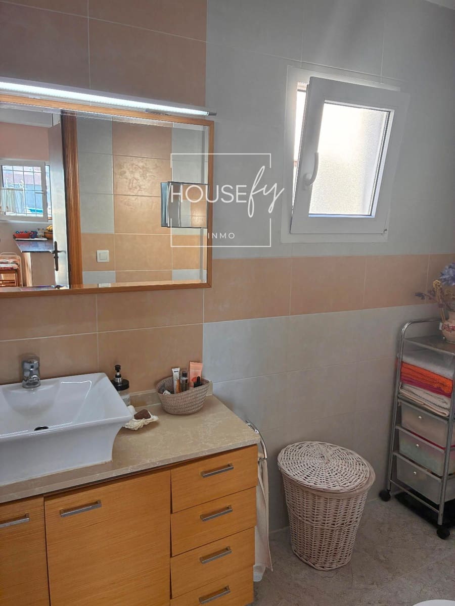 1 slaapkamer Penthouse te koop in Torrevieja - € 129.000 (Ref: 9283028)