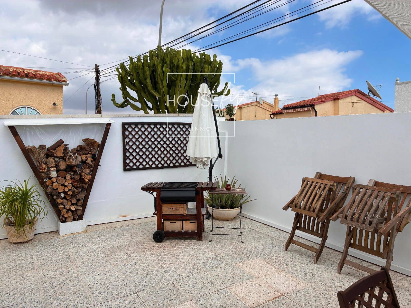 4 bedroom Villa for sale in San Fulgencio - € 299,000 (Ref: 9283029)