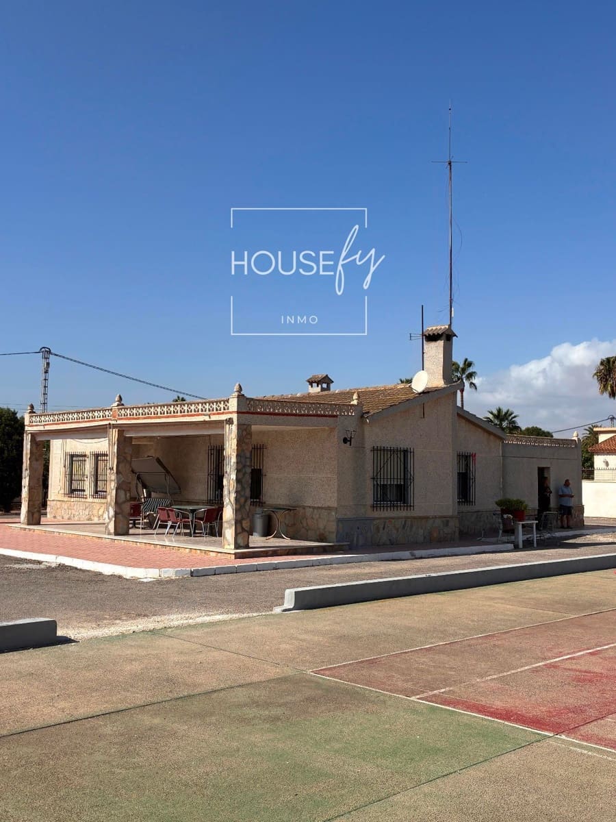 4 soveværelse Villa til salg i La Hoya med garage - € 279.000 (Ref: 9311543)