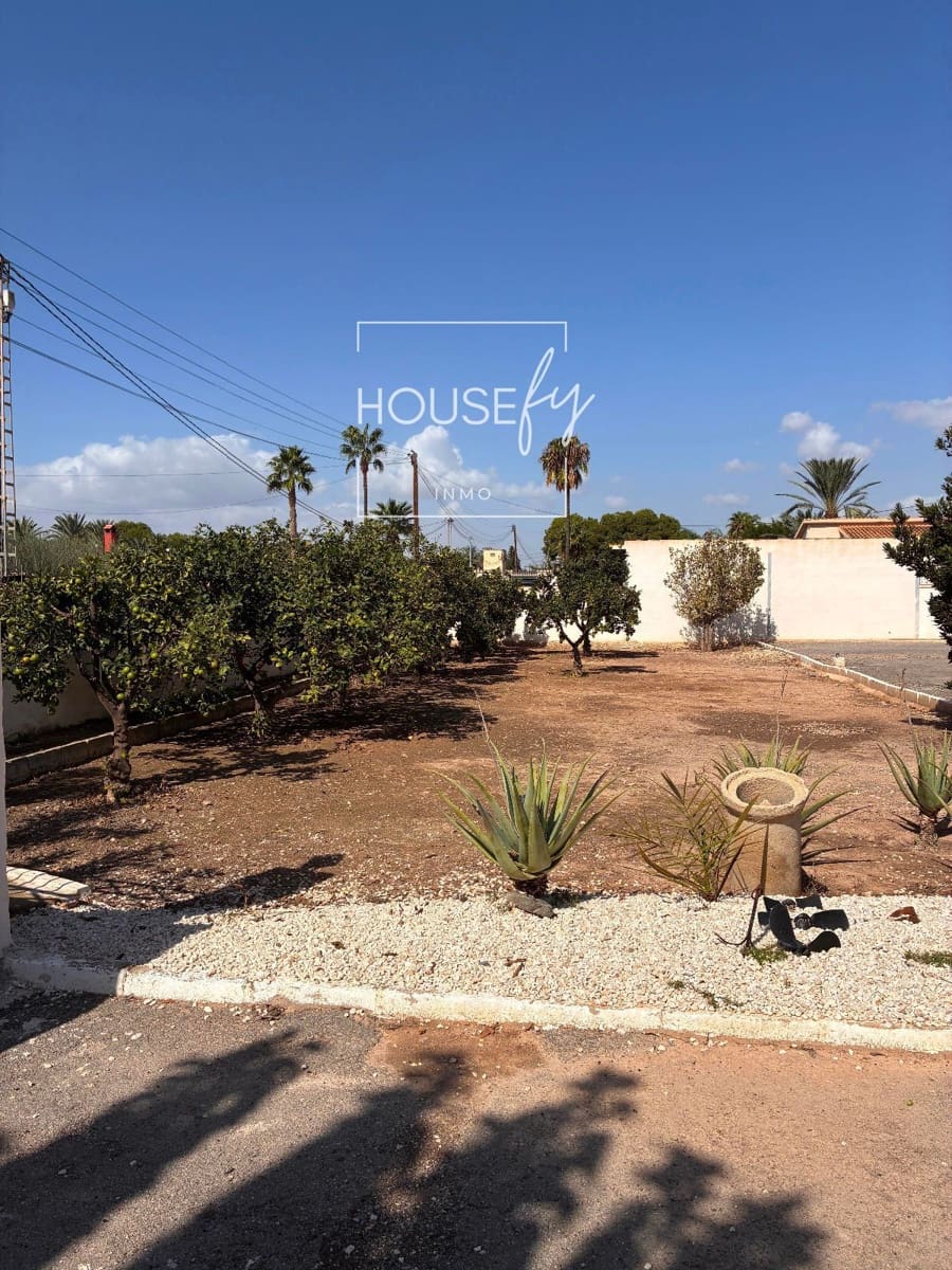 4 soveværelse Villa til salg i La Hoya med garage - € 279.000 (Ref: 9311543)