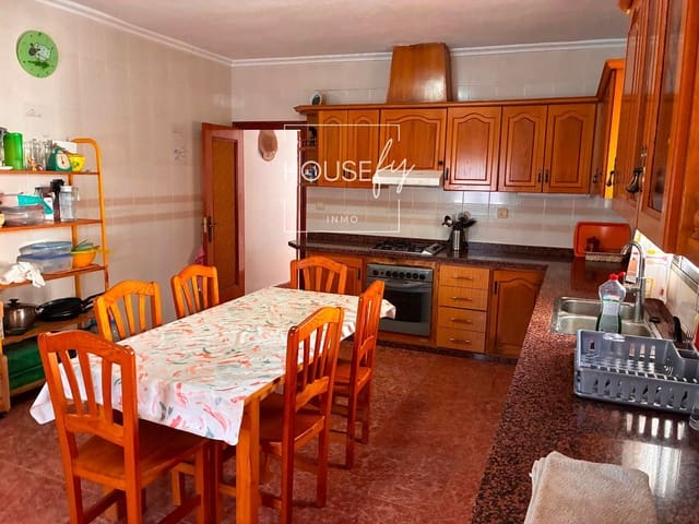 4 soverom Villa til salgs i La Hoya, Elche / Elx med garasje - € 279 000 (Ref: 9311543)