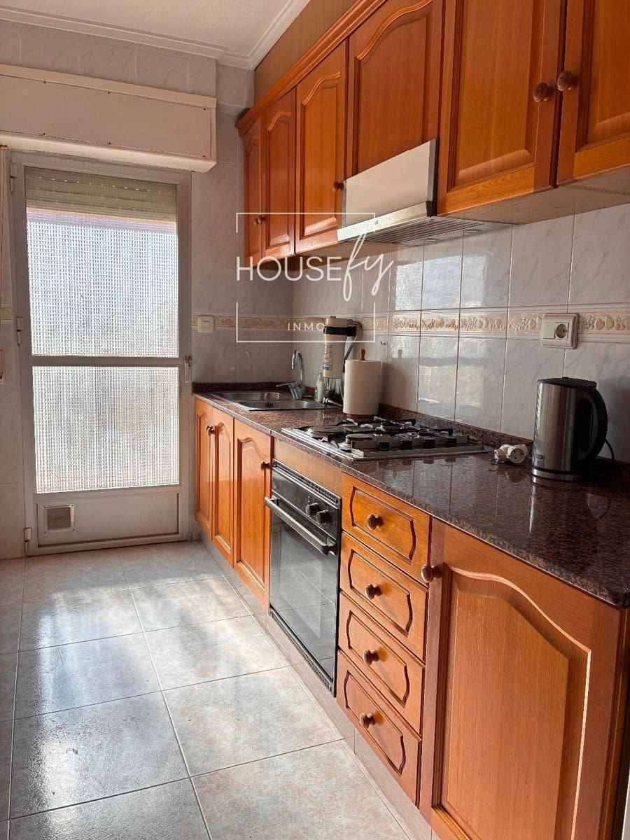 3 soveværelse Lejlighed til salg i Santa Pola med garage - € 179.000 (Ref: 9434656)