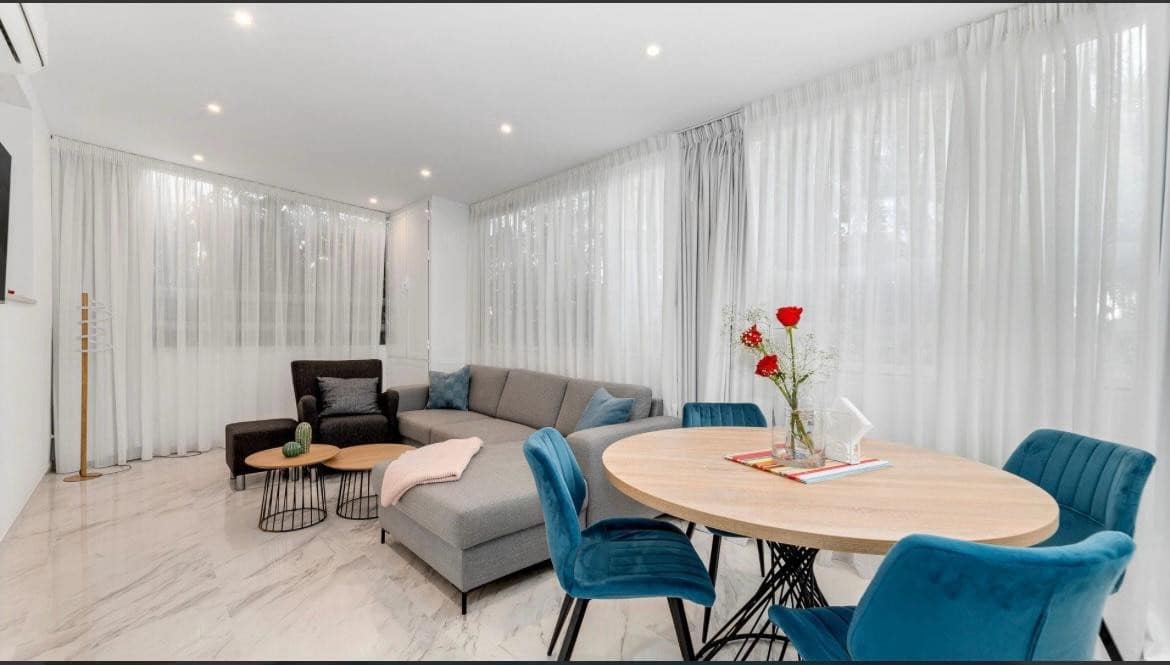 3 soverom Leilighet til salgs i Golden Mile med svømmebasseng garasje - € 692 000 (Ref: 8632525)