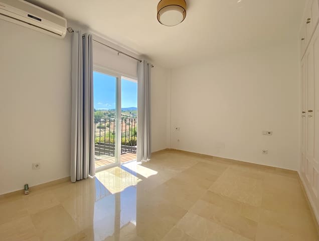 4 sypialnia Apartament na sprzedaż w Golden Mile, Marbella - 750 000 € (Ref: 8665194)
