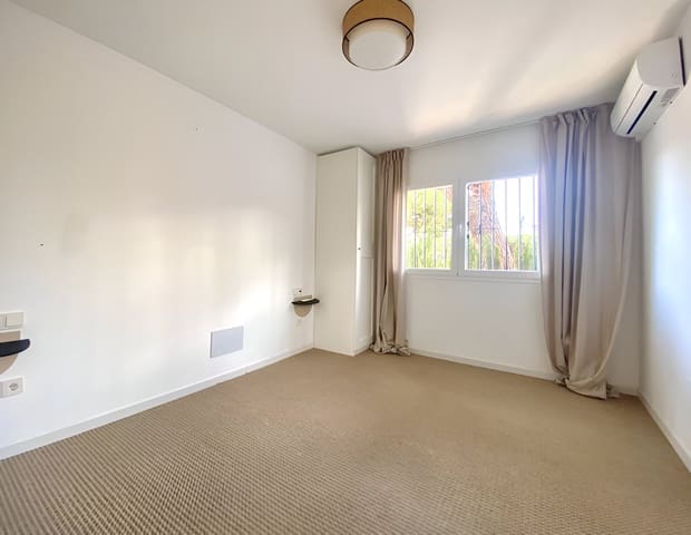 4 sypialnia Apartament na sprzedaż w Golden Mile, Marbella - 750 000 € (Ref: 8665194)