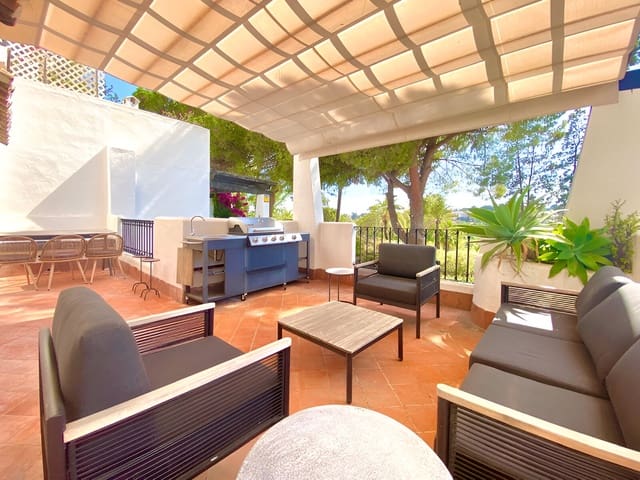 4 sypialnia Apartament na sprzedaż w Golden Mile, Marbella - 750 000 € (Ref: 8665194)