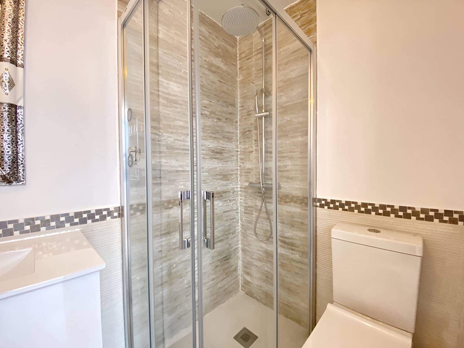 Casa de 2 habitaciones en Marbella en venta con garaje - 545.000 € (Ref: 8668157)