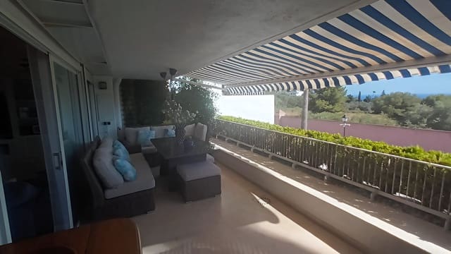 3 bedroom Apartment for sale in Marbella - € 525,000 (Ref: 8668183)