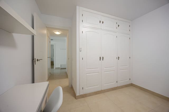 5 sypialnia Apartament na sprzedaż w Riviera del Sol, Mijas z basenem - 575 000 € (Ref: 8668188)