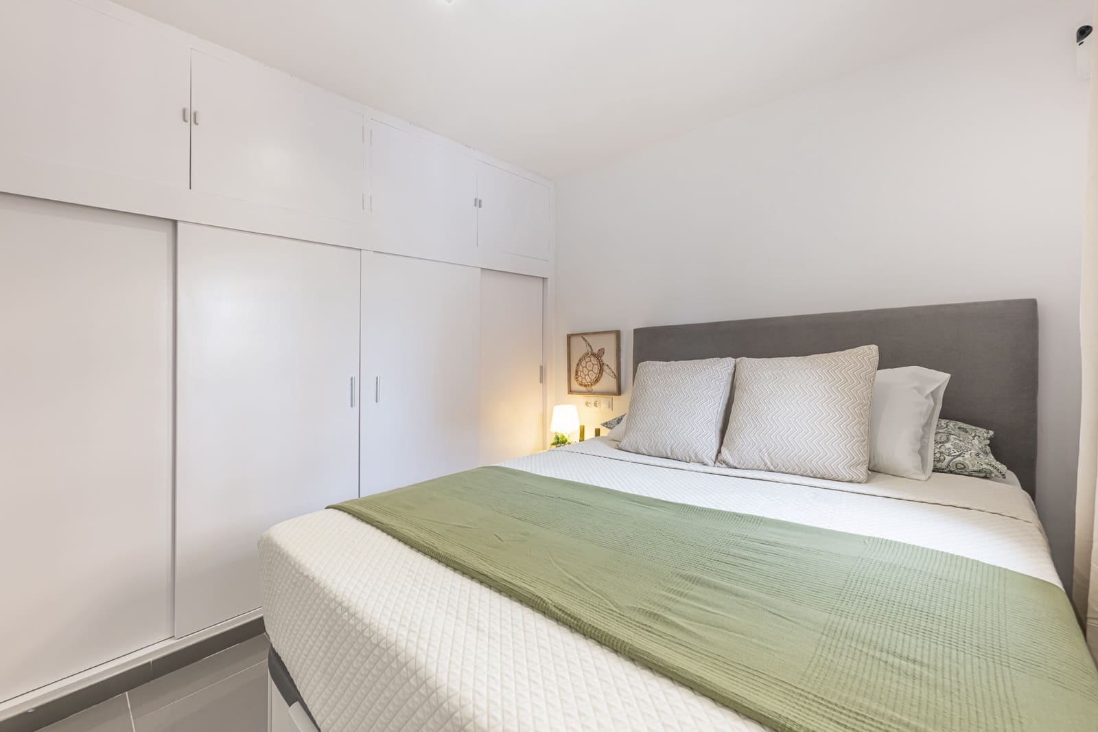 2 makuuhuone Huoneisto myytävänä paikassa Estepona - 198 000 € (Ref: 8926254)