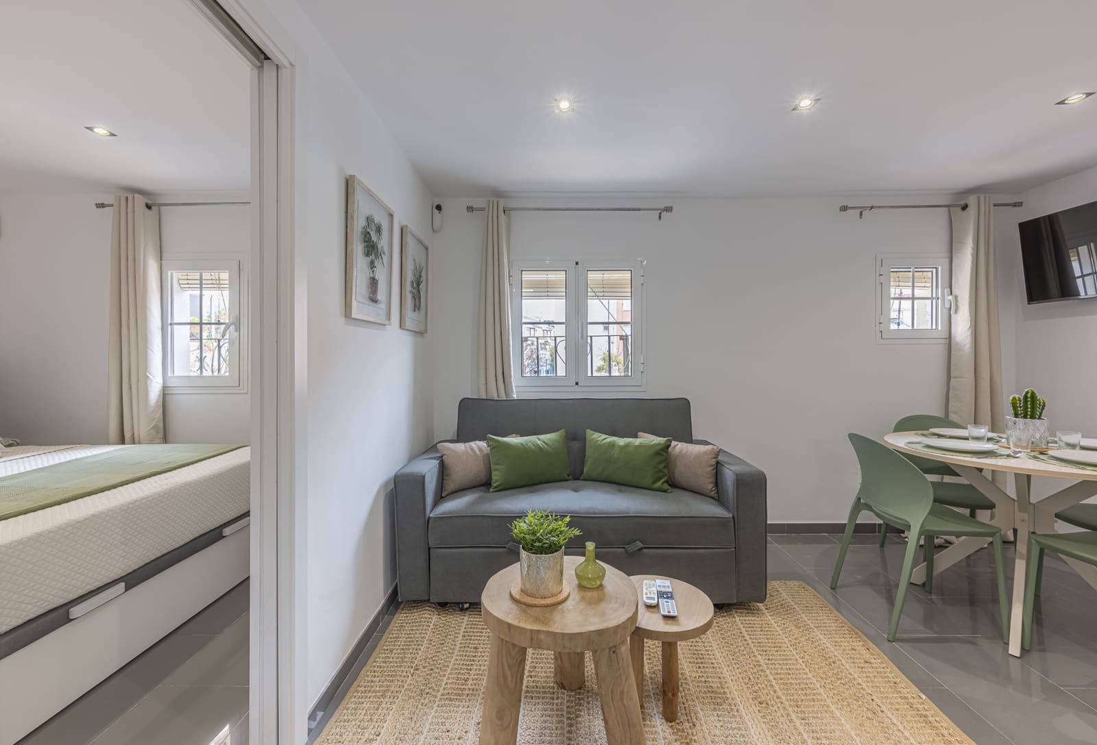 2 makuuhuone Huoneisto myytävänä paikassa Estepona - 198 000 € (Ref: 8926254)