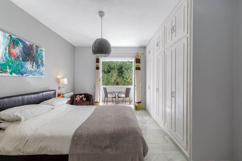 5 soveværelse Villa til salg i Benahavis med swimmingpool garage - € 1.750.000 (Ref: 8970119)