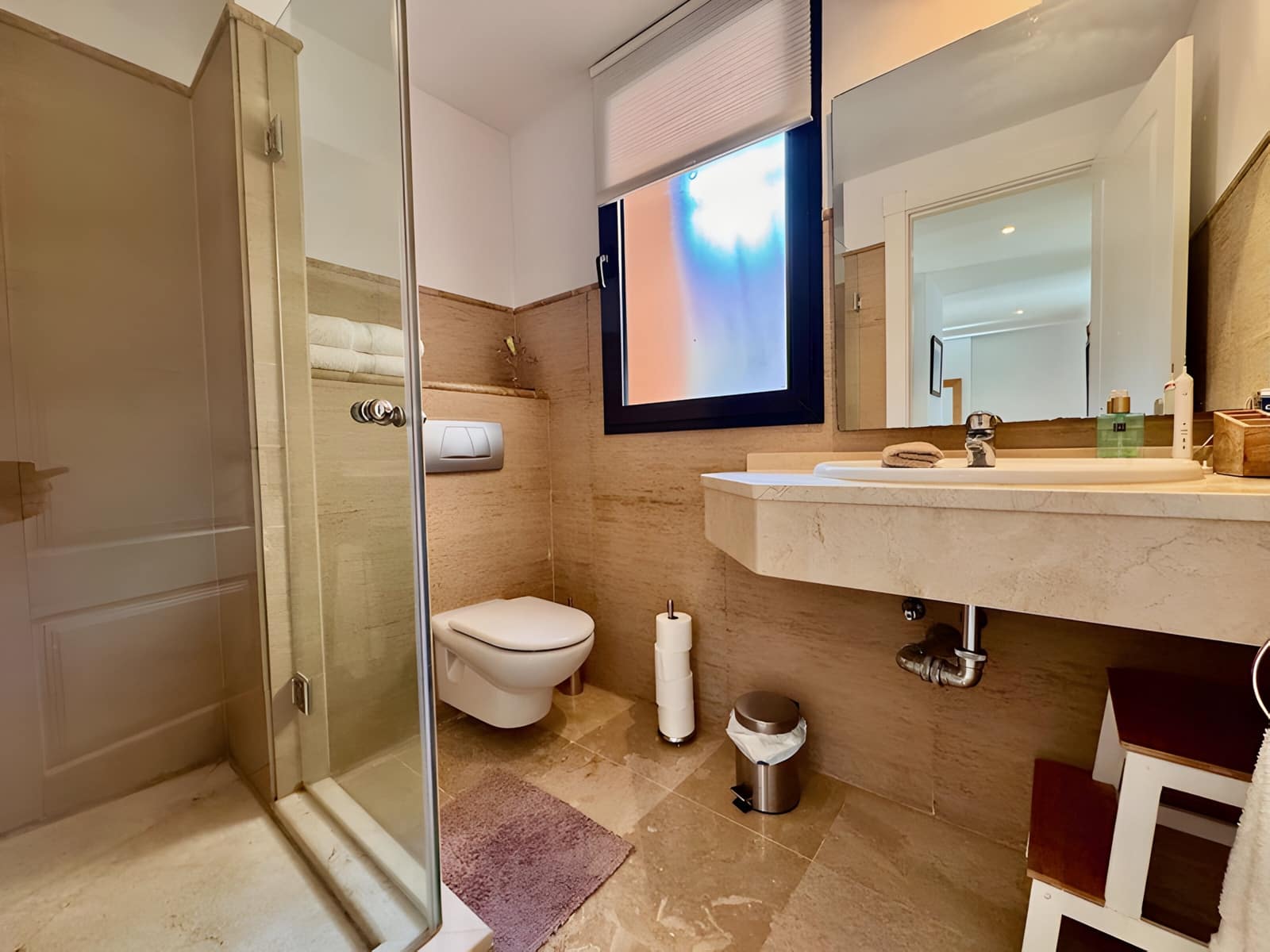 2 makuuhuone Huoneisto myytävänä paikassa Calahonda mukana uima-altaan 
autotalli - 349 000 € (Ref: 8975921)