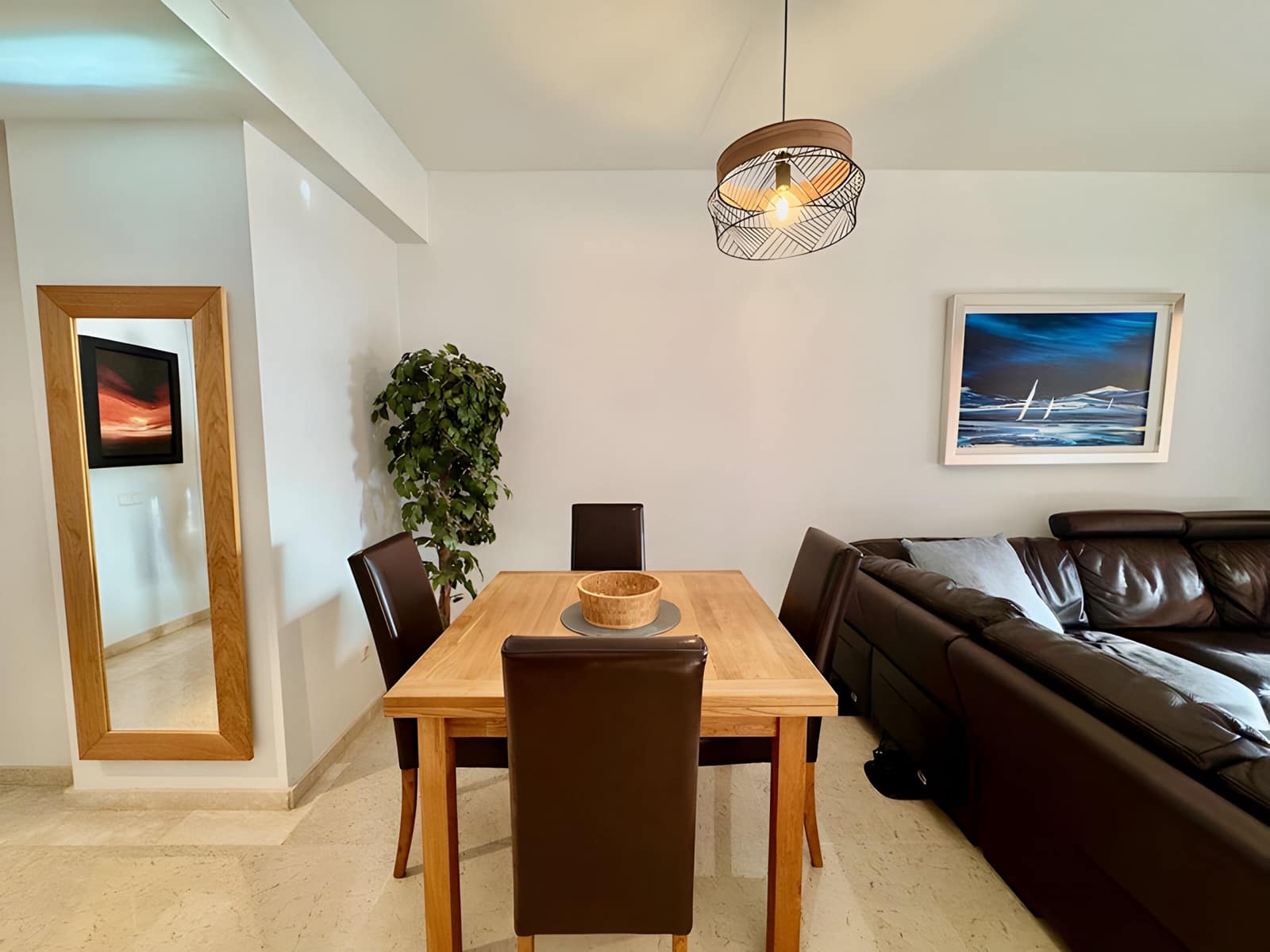 2 makuuhuone Huoneisto myytävänä paikassa Calahonda mukana uima-altaan 
autotalli - 349 000 € (Ref: 8975921)