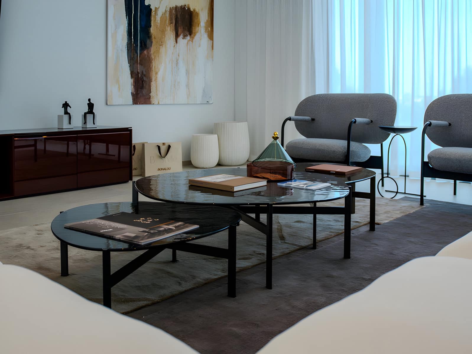 6 bedroom Villa for sale in Benahavis with pool garage - € 3,350,000 (Ref: 8978985)