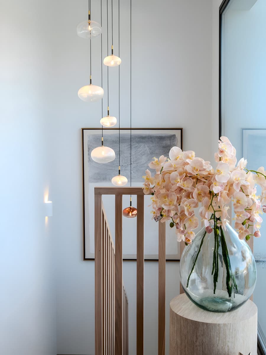 6 bedroom Villa for sale in Benahavis with pool garage - € 3,350,000 (Ref: 8978985)