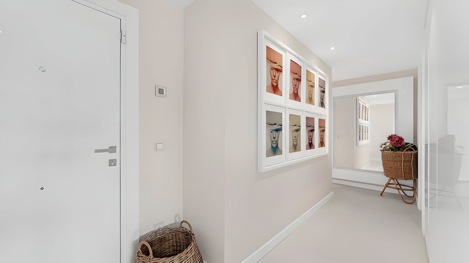 3 bedroom Penthouse for sale in Marbella with pool - € 2,895,000 (Ref: 8978986)