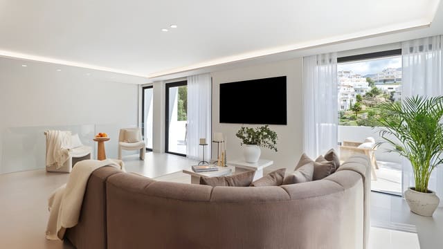 5 camera da letto Villa in vendita in Nueva Andalucia, Marbella con piscina garage - 2.495.000 € (Rif: 8978987)