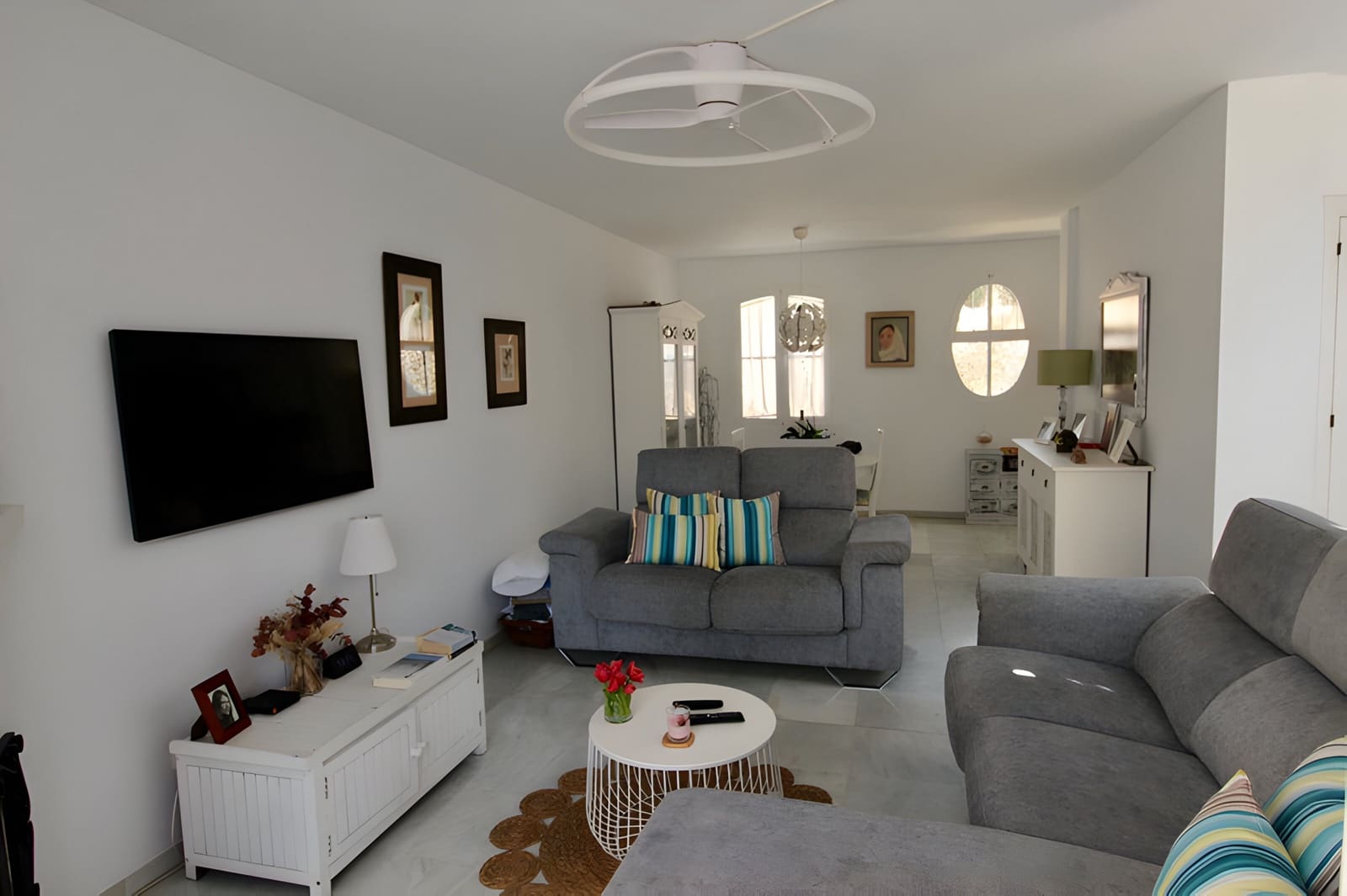 2 sovrum Hus till salu i Marbella med pool garage - 730 000 € (Ref: 8978992)