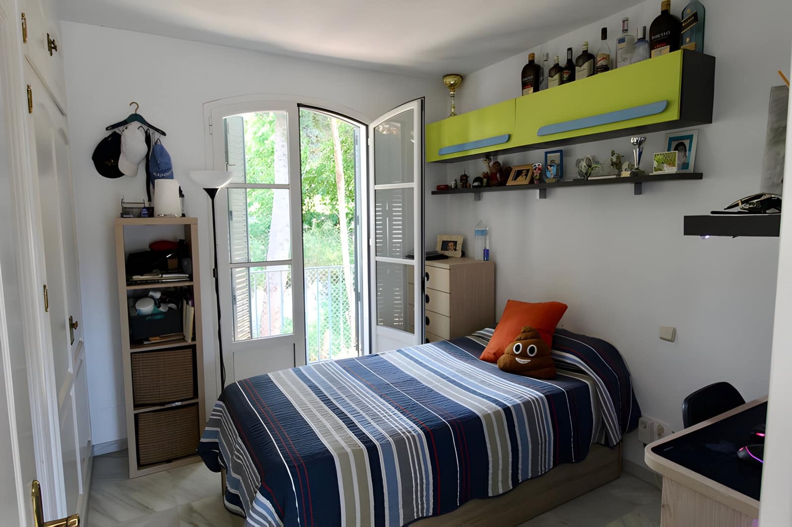 2 sovrum Hus till salu i Marbella med pool garage - 730 000 € (Ref: 8978992)