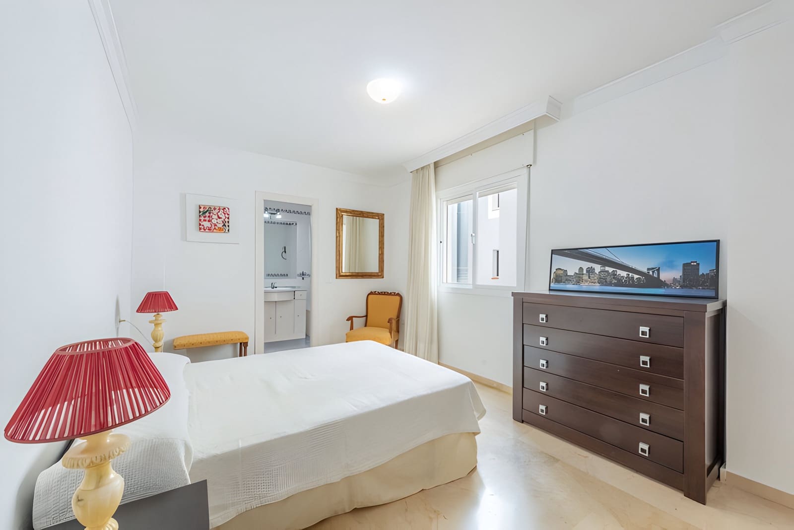 2 soverom Leilighet til salgs i Estepona med garasje - € 312 000 (Ref: 8993874)