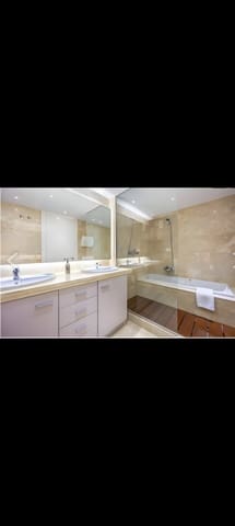 3 quarto Apartamento para venda em Manilva com piscina garagem - 398 000 € (Ref: 9014292)