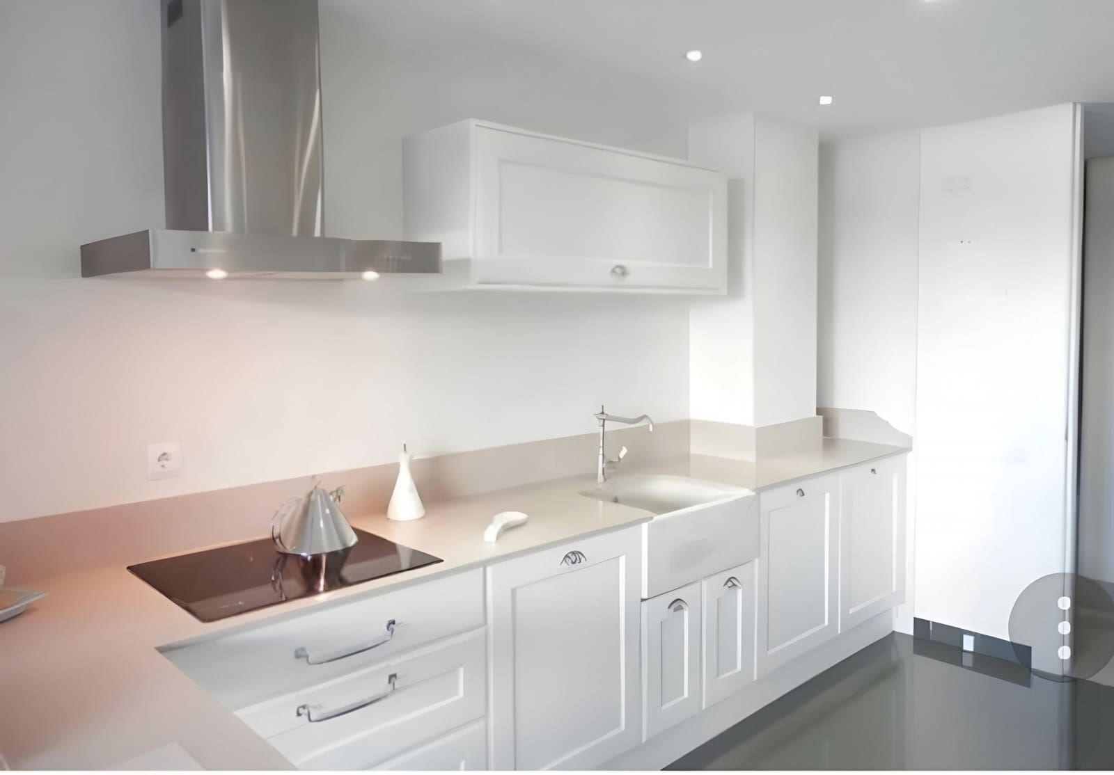 3 quarto Apartamento para venda em Manilva com piscina garagem - 398 000 € (Ref: 9014292)