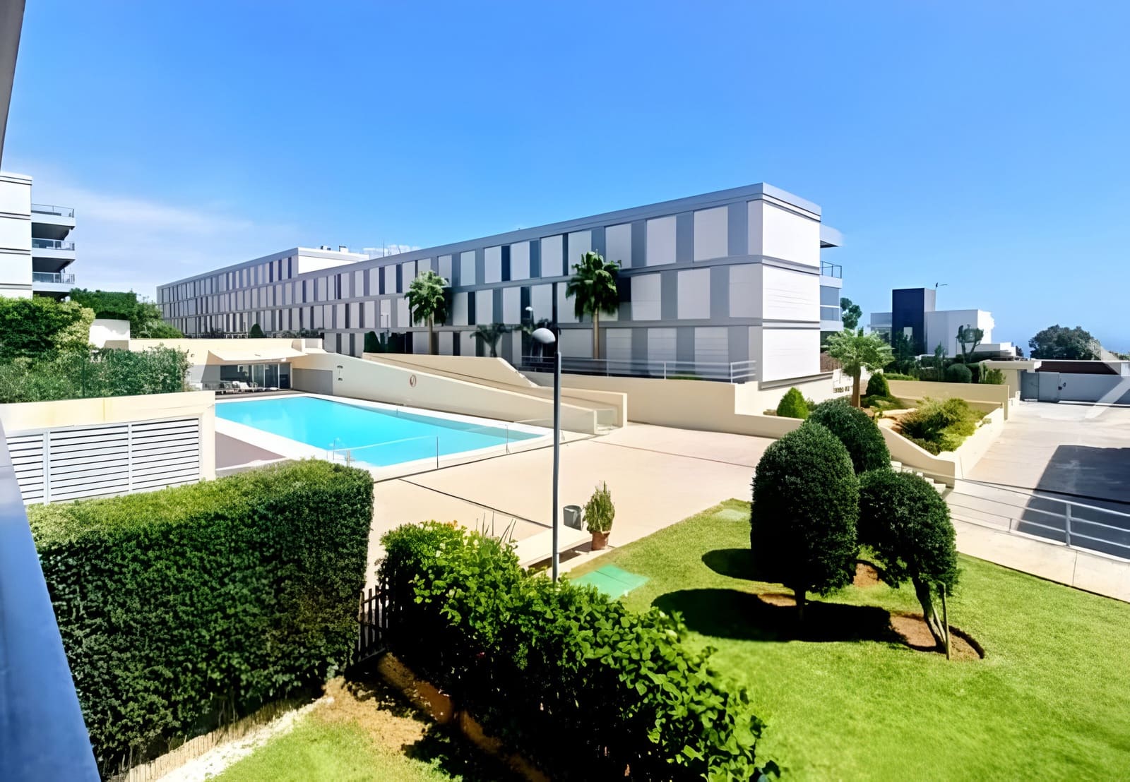 3 quarto Apartamento para venda em Manilva com piscina garagem - 398 000 € (Ref: 9014292)