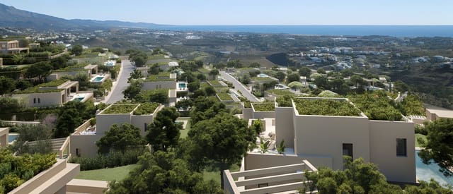 3 bedroom Villa for sale in Benahavís with pool garage - € 2,200,000 (Ref: 9014295)