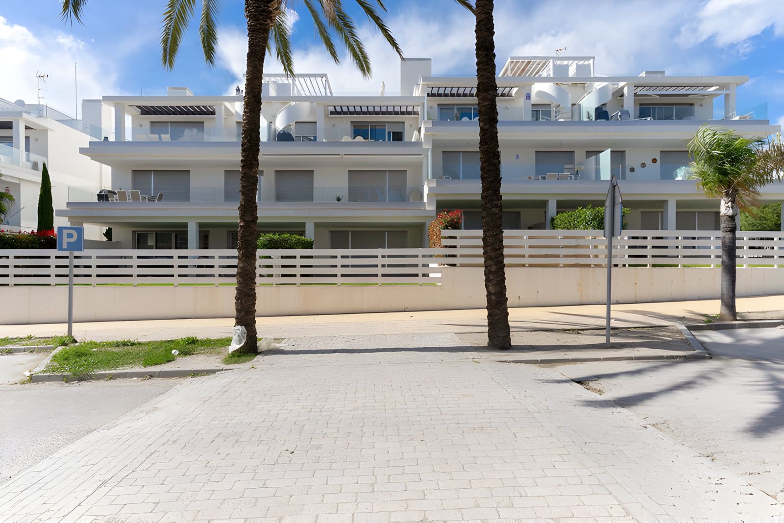 2 bedroom Apartment for sale in Cancelada with pool garage - € 340,000 (Ref: 9016960)