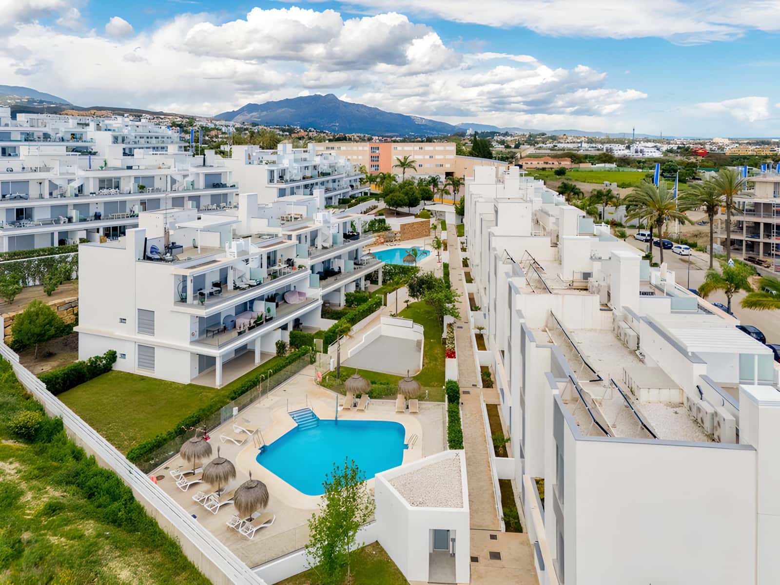 2 bedroom Apartment for sale in Cancelada with pool garage - € 340,000 (Ref: 9016960)