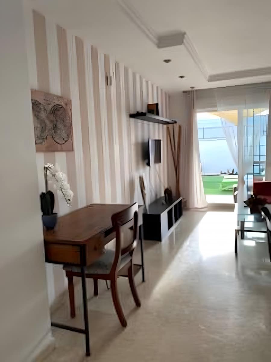 2 soveværelse Lejlighed til salg i Calahonda med swimmingpool garage - € 310.000 (Ref: 9016964)