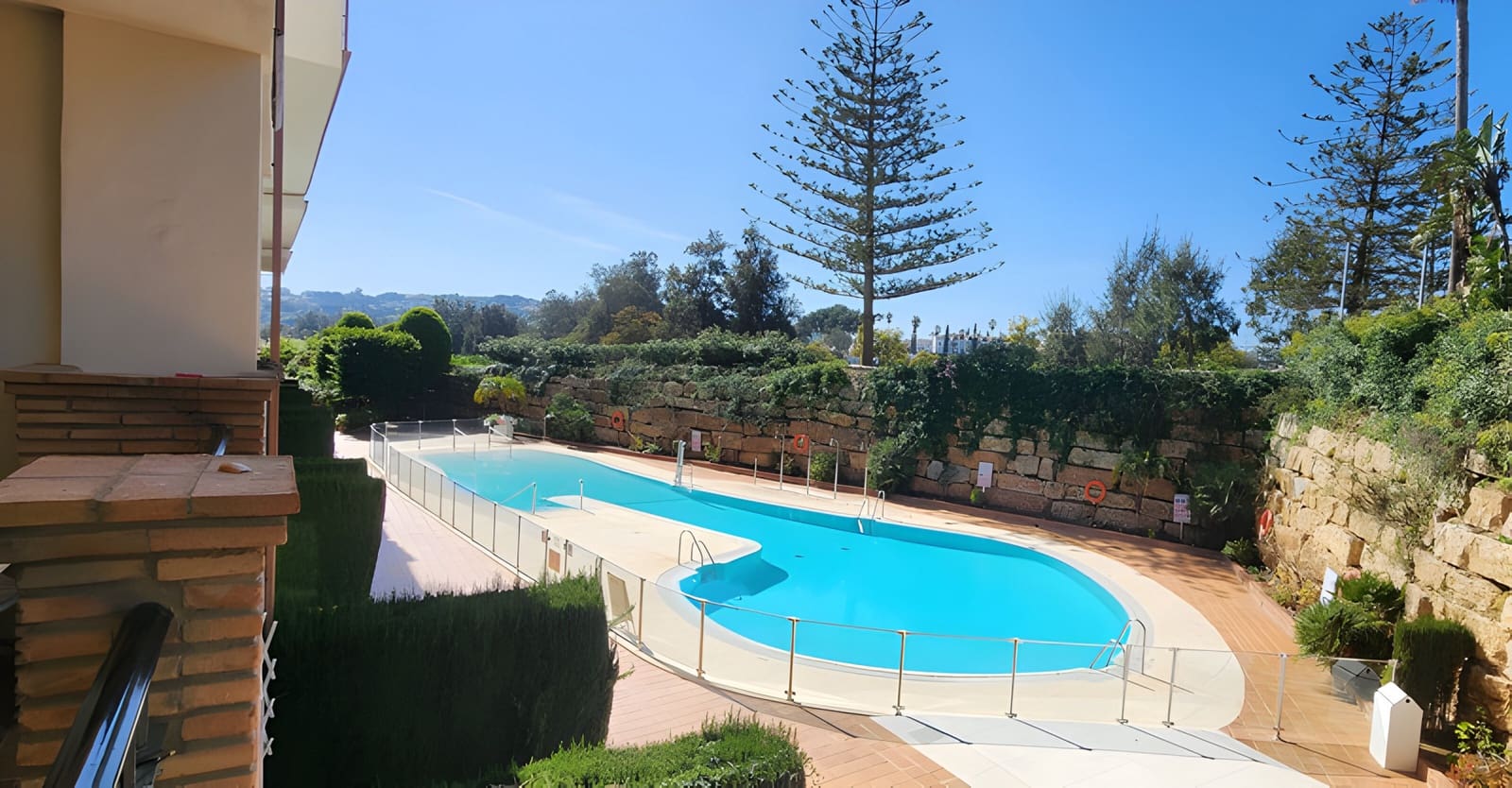 Apartamento de 2 habitaciones en Mijas Costa en venta con piscina garaje - 309.000 € (Ref: 9016965)