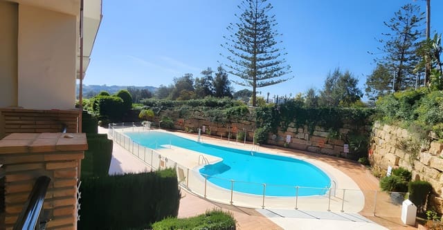 Apartamento de 2 habitaciones en Mijas Costa, Mijas en venta con piscina garaje - 309.000 € (Ref: 9016965)