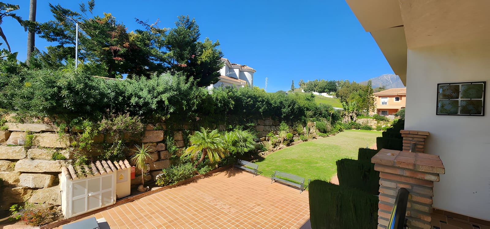 Apartamento de 2 habitaciones en Mijas Costa en venta con piscina garaje - 309.000 € (Ref: 9016965)