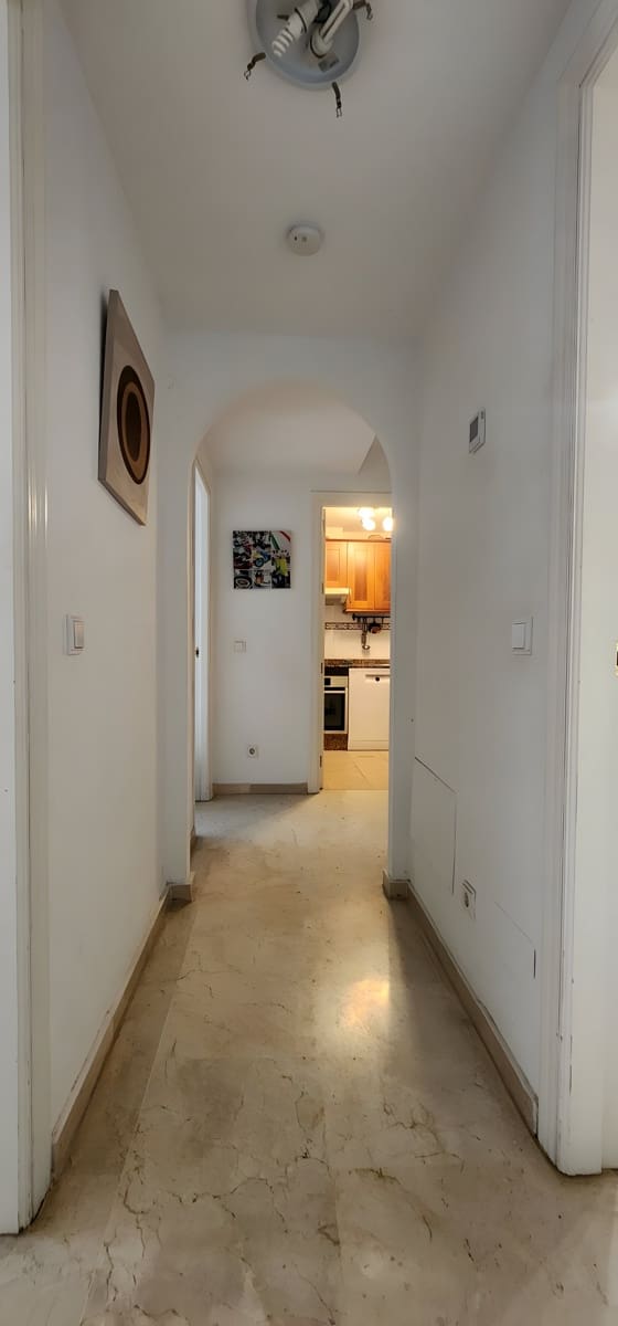 Apartamento de 2 habitaciones en Mijas Costa en venta con piscina garaje - 309.000 € (Ref: 9016965)