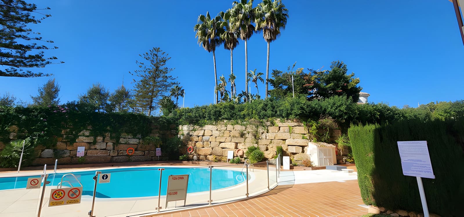 Apartamento de 2 habitaciones en Mijas Costa en venta con piscina garaje - 309.000 € (Ref: 9016965)