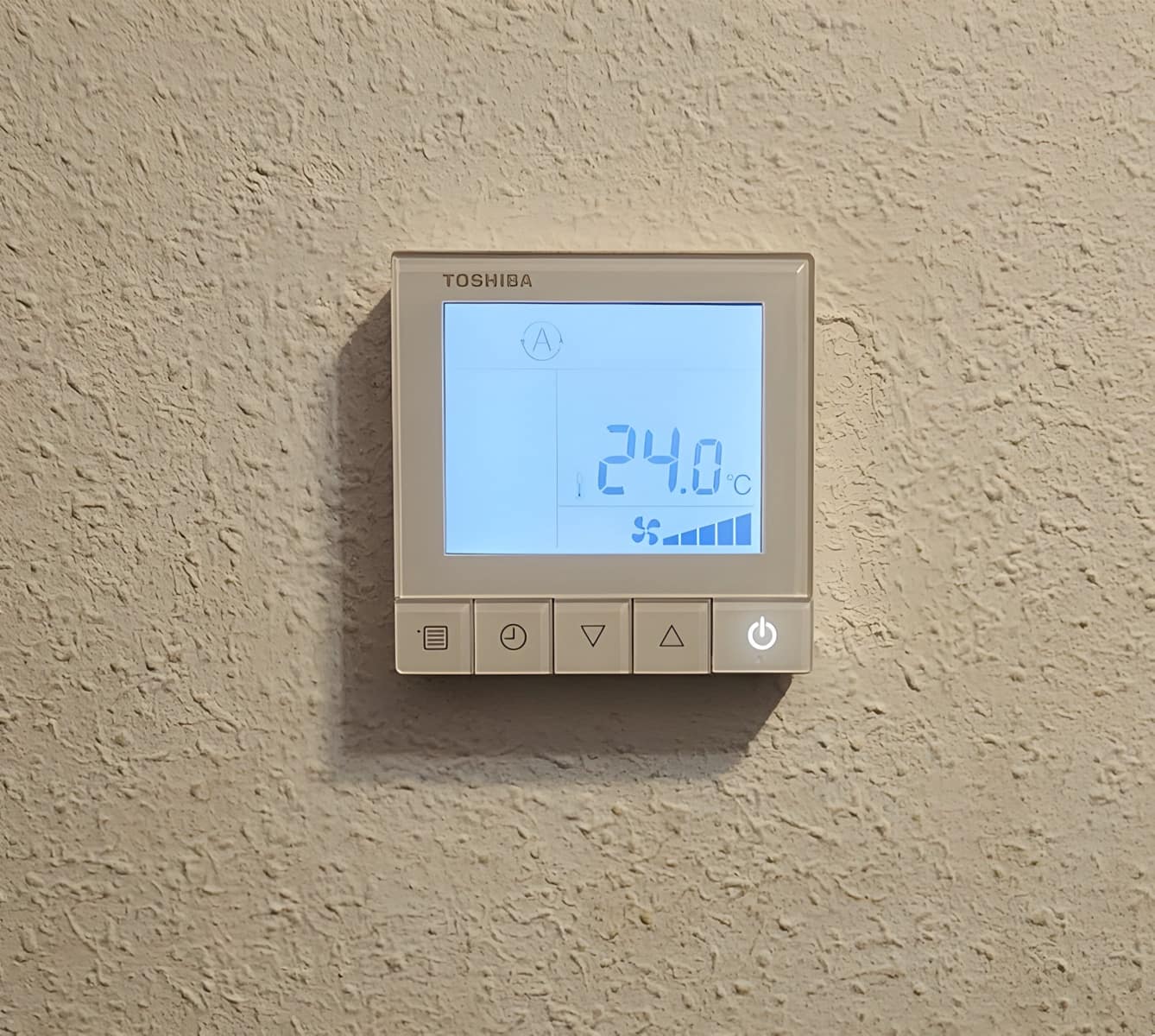 Apartamento de 2 habitaciones en Mijas Costa en venta con piscina garaje - 309.000 € (Ref: 9016965)