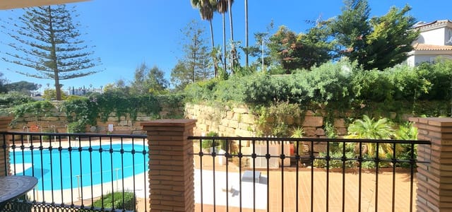 Apartamento de 2 habitaciones en Mijas Costa, Mijas en venta con piscina garaje - 309.000 € (Ref: 9016965)