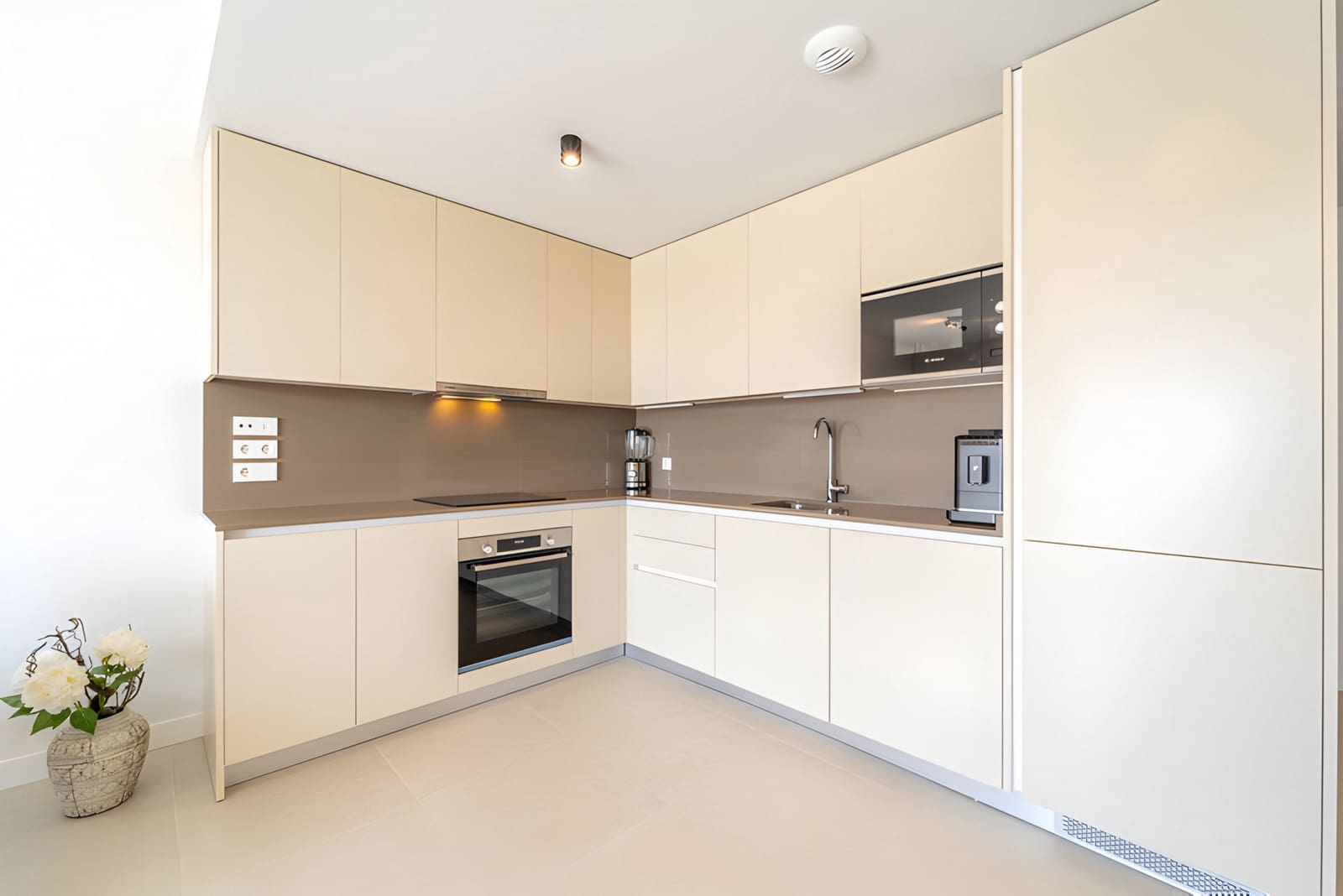 3 bedroom Apartment for sale in Mijas Costa with pool garage - € 480,000 (Ref: 9020385)